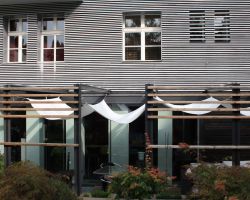 Fotograf: Seepe und Hund Architekten Sanierung im Bestand Terasse