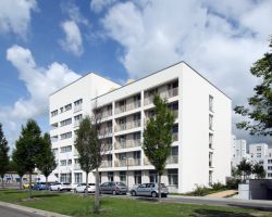 Fotograf: Seepe und Hund Architekten Senioren-Pflege-Wohnen-Rheinufer Straßenansicht