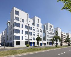 Fotograf: Felix Krumbholz Photography Rheinallee Straßenansicht